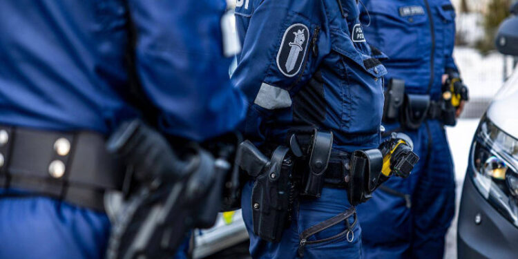 Fusillade à Helsinki : Une famille marocaine visée, enquête en cours