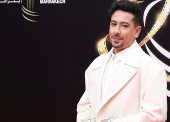 Fayçal Azizi fait la promotion de son nouveau single ‘Qiluni’