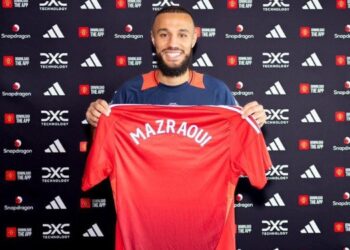 Manchester United officialise le transfert du international marocain Noussair Mazraoui