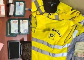 Fès: Démantèlement d’un Réseau de Faux Gardiens de Voitures