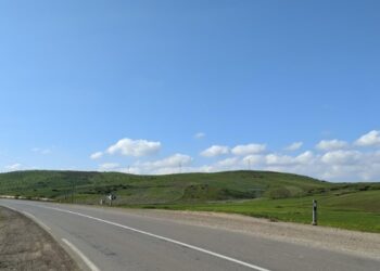 Prévisions Météo au Maroc: Chaleur Persistante et Pluies Éparses