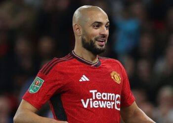 Sofiane Amrabat: Un avenir incertain entre Manchester United et la Turquie