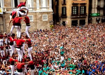 Barcelone : le débat sur l’homosexualité relancé par l’invitation de Casablanca à La Mercè