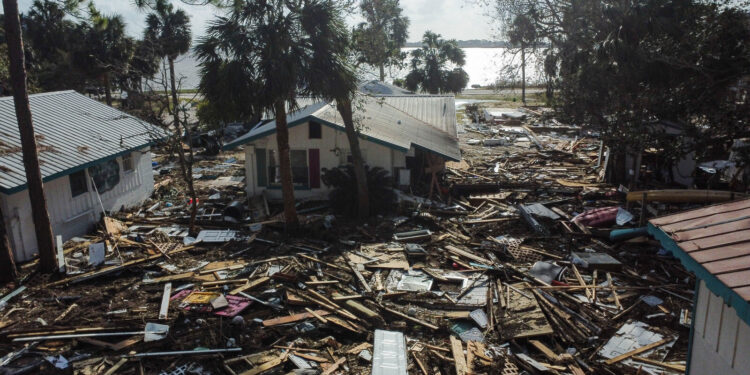 44 morts et 4 millions de foyers sans électricité après le passage de l’ouragan Hélène