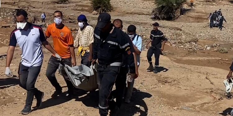 Catastrophe de bus à Tata : Le bilan des victimes monte à 11 morts