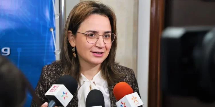 Ce que propose Ghita Mezzour au gouvernement pour passer ses messages