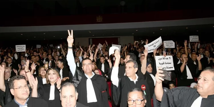 5.000 avocats unis à Rabat pour dénoncer une « offensive législative » menaçant l&rsquo;État de droit
