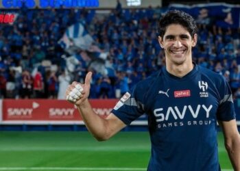 Yassine Bounou compare le match Al-Hilal vs Al-Ittihad au Clasico espagnol