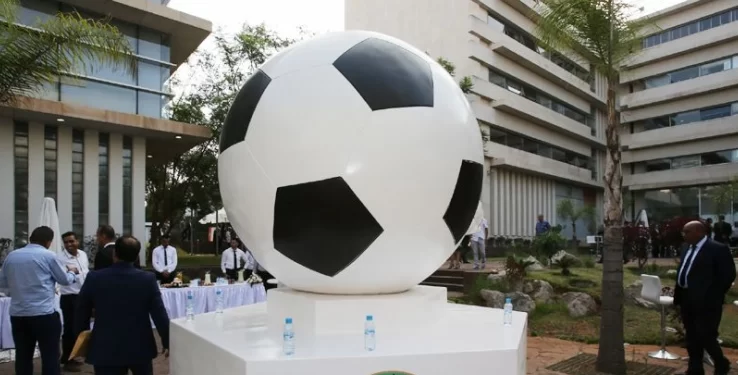 Le projet de formation de la fédération de football démarre mal