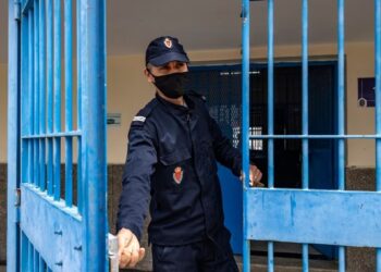 Six gendarmes condamnés pour trafic de drogue international