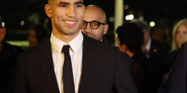 Le Roi invite Achraf Hakimi au dîner offert à Macron