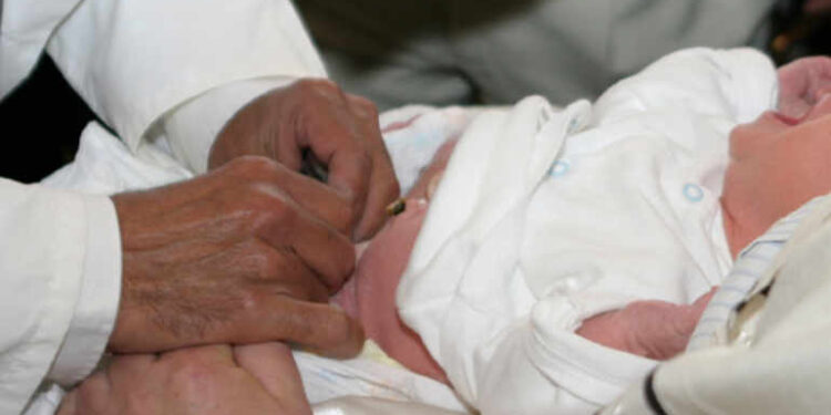 Les nouvelles révélations sur la circoncision collective à Chefchaouen : enquête en cours après la mutilation de cinq enfants