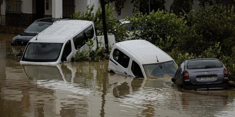Crues meurtrières à Valence : le Maroc offre son soutien aux victimes