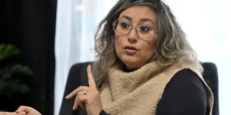 Faux banquier, vraie arnaque : l’histoire d’une mère divorcée ruinée par un faux investissement