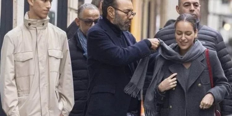 Mohammed VI en famille à Paris : Un roi, un père attentionné, une fierté nationale