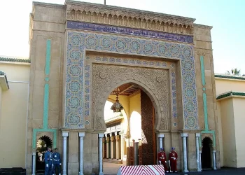 Trois ans de prison pour un ex-fonctionnaire du Cabinet Royal