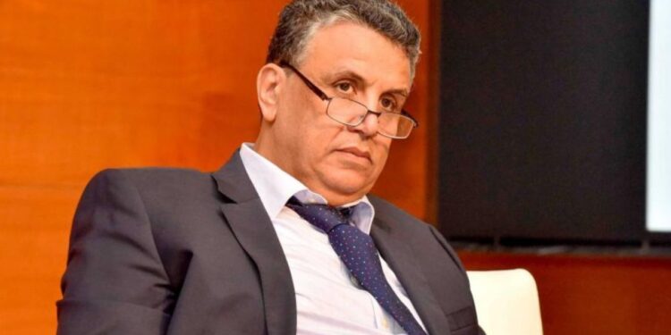 Une pétition pour le renvoi du ministre Ouahbi