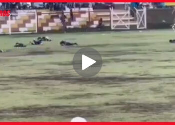 Vidéo: Un joueur tué et 5 blessés par la foudre sur un terrain de football