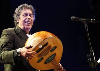 Abdelwahab Doukkali tarde à sortir son livre autobiographique