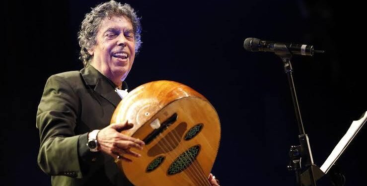 Abdelwahab Doukkali tarde à sortir son livre autobiographique