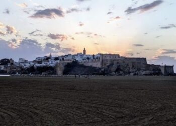 Photo de la plage de Salé, Kasbah des Oudayas à rabat.