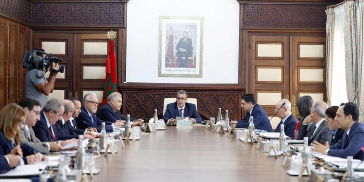 4 secrétaires d’état payés à ne rien faire