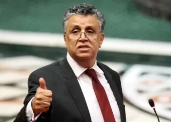 Le ministre de la justice critique les réseaux sociaux et promet des sanctions sévères