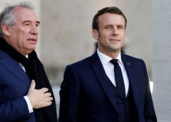 Macron nomme François Bayrou nouveau premier ministre de la France