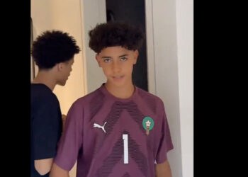 Quand Cristiano Junior taquine son père avec le maillot de Yassine Bounou