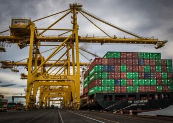 Un nouveau souffle pour les échanges commerciaux entre le Maroc et l’Afrique : lancement d’une ligne maritime Agadir-Dakar