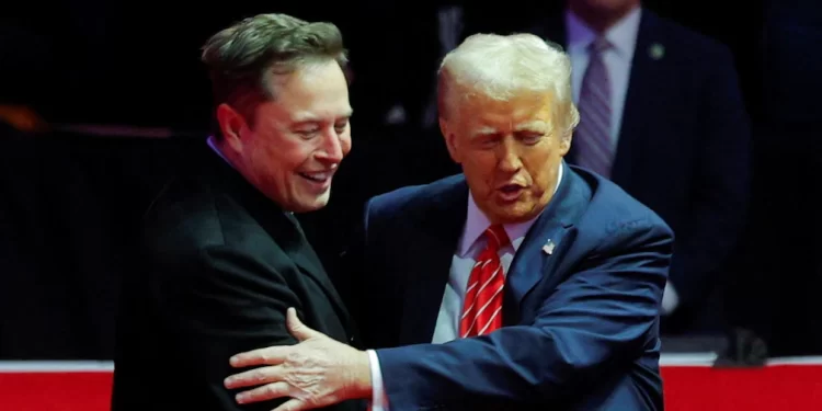 500 milliards pour l’IA : Elon Musk s’oppose au projet ambitieux de Trump