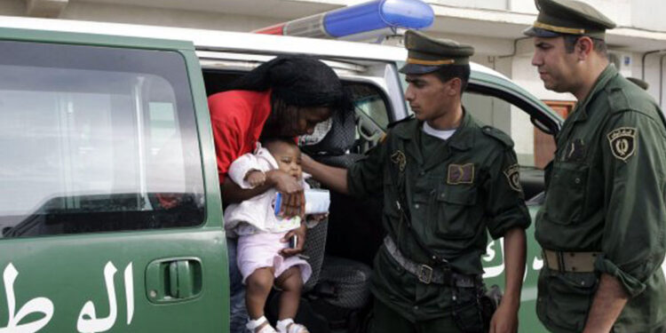 Expulsions de migrants : l’Algérie critiquée pour des pratiques brutales et mortelles