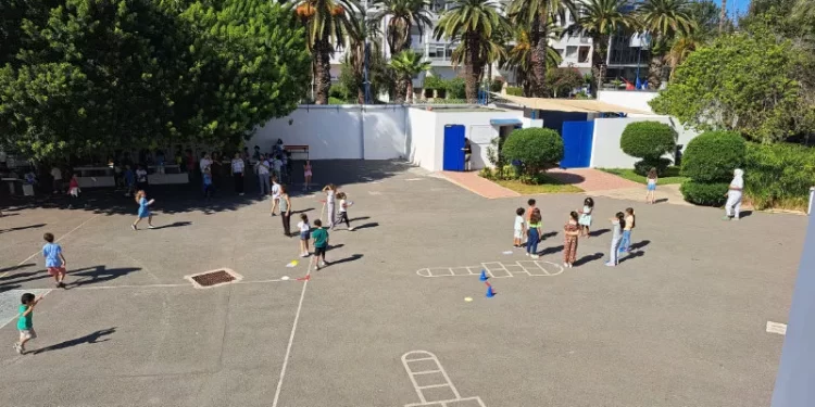 Scandale de harcèlement sexuel dans un lycée de Rabat : une mineure dénonce son entraîneur