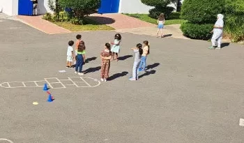 Scandale de harcèlement sexuel dans un lycée de Rabat : une mineure dénonce son entraîneur