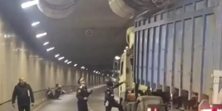 Casablanca : un poids lourd bloque le tunnel des Almohades et paralyse la circulation