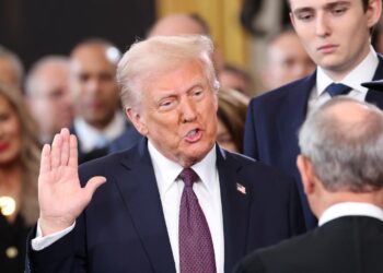 Donald Trump entame son deuxième mandat avec des promesses de transformation radicale pour l’Amérique