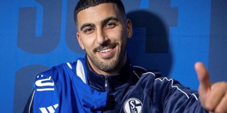 Aymen Barkok rejoint officiellement Schalke 04 durant le mercato hivernal