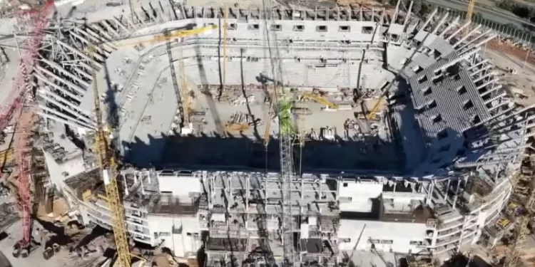 Le lobby de réaménagement des stades a les mains  longues..