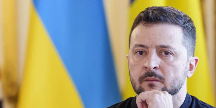 Zelensky défie Trump et le Kremlin : « Me remplacer ne sera pas si facile »
