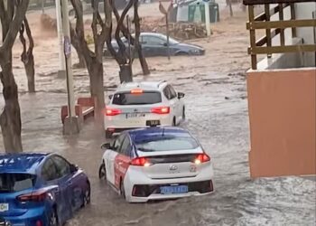 L’Espagne à nouveau submergée : chaos aux Canaries, Valence en état d’alerte