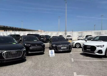 Trafic de voitures de luxe : la police espagnole démantèle un réseau criminel entre Algésiras et Tanger