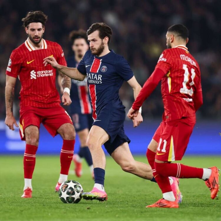 Liverpool surprend le PSG avec un but tardif et prend l’avantage avant le retour à Anfield