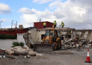 « On nous laisse à la rue ! » : La colère des familles Rbatis expulsées éclate