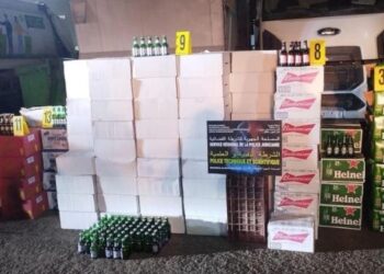 Nador : Démantèlement d’un réseau de contrebande de plus de 18.000 bouteilles d’alcool