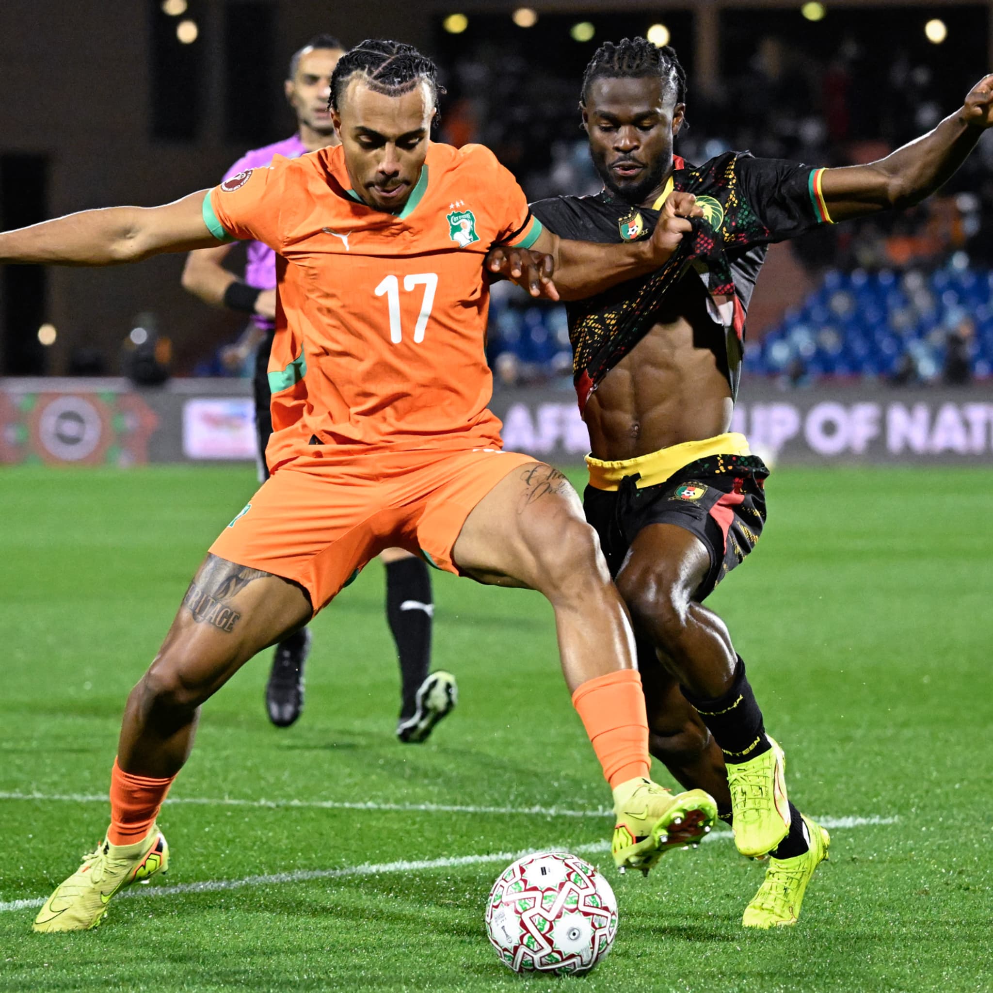 Choc au sommet : Les Éléphants et les Lions indomptables se neutralisent 1-1