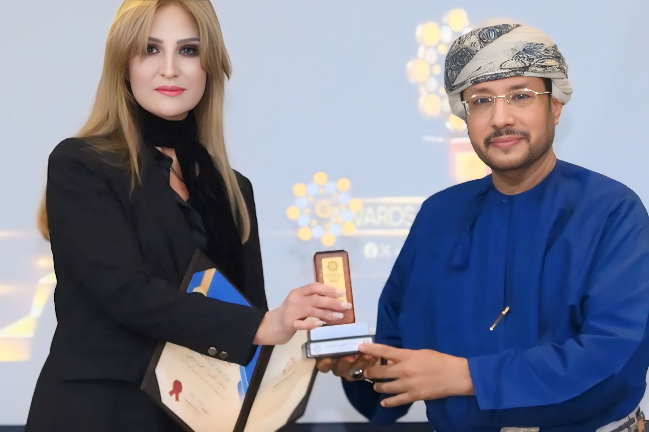 Samira Faraji reçoit le Prix d’Excellence des Global Awards en littérature arabe 2025