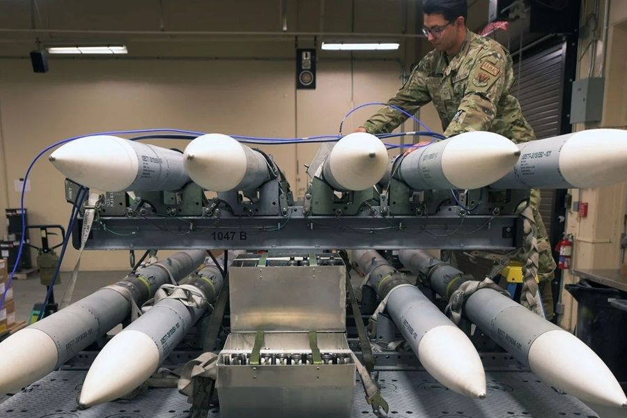 Le Maroc muscle sa défense aérienne avec des missiles AIM-120C-8 américains