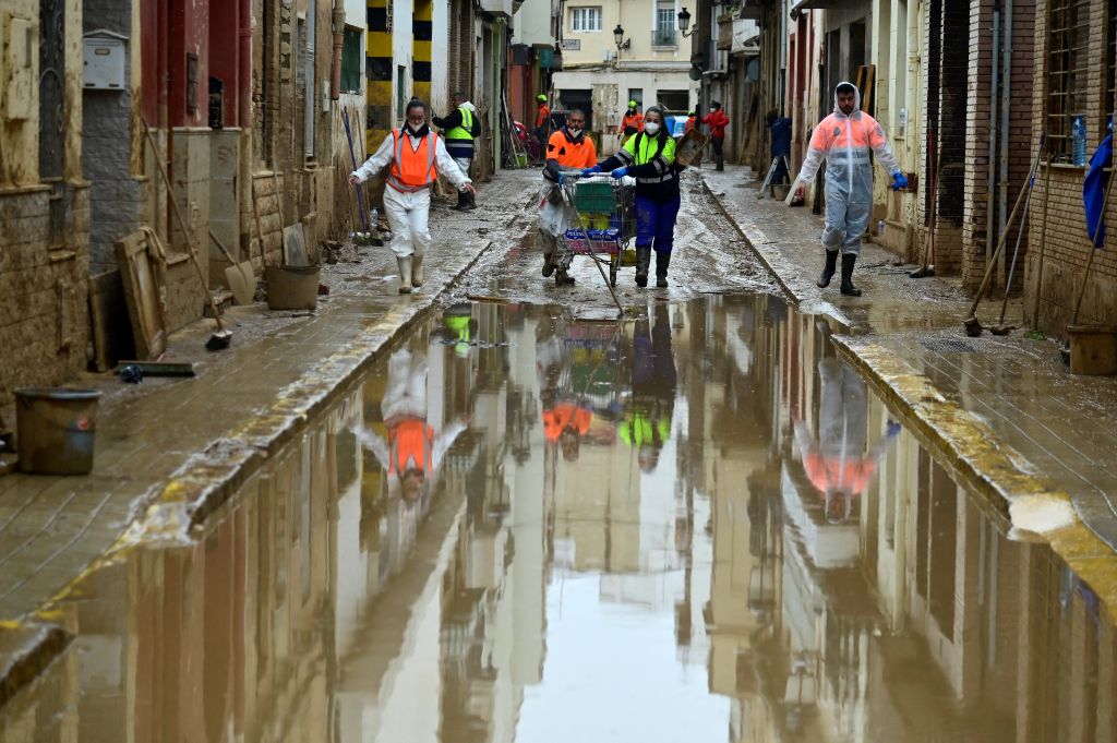 Des rivières de pluie et un déluge de solidarité !