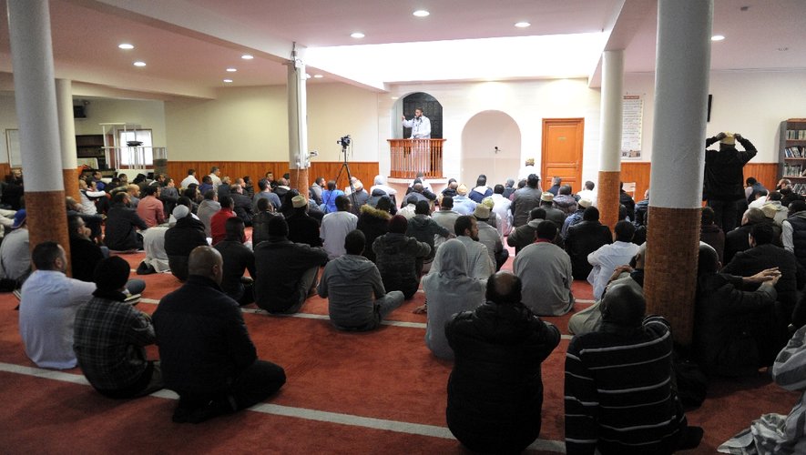 Ahmed Toufiq recadre les pratiques dans les mosquées