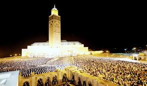 « Nuit du destin » mouvementée à la mosquée Hassan II